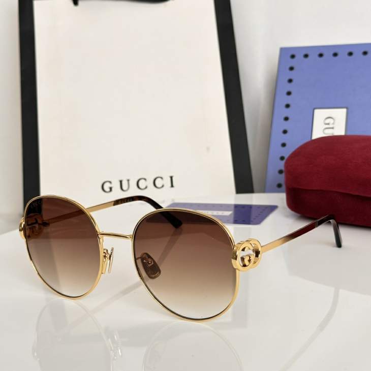 Picture of Gucci Sunglasses _SKUfw79399397fw